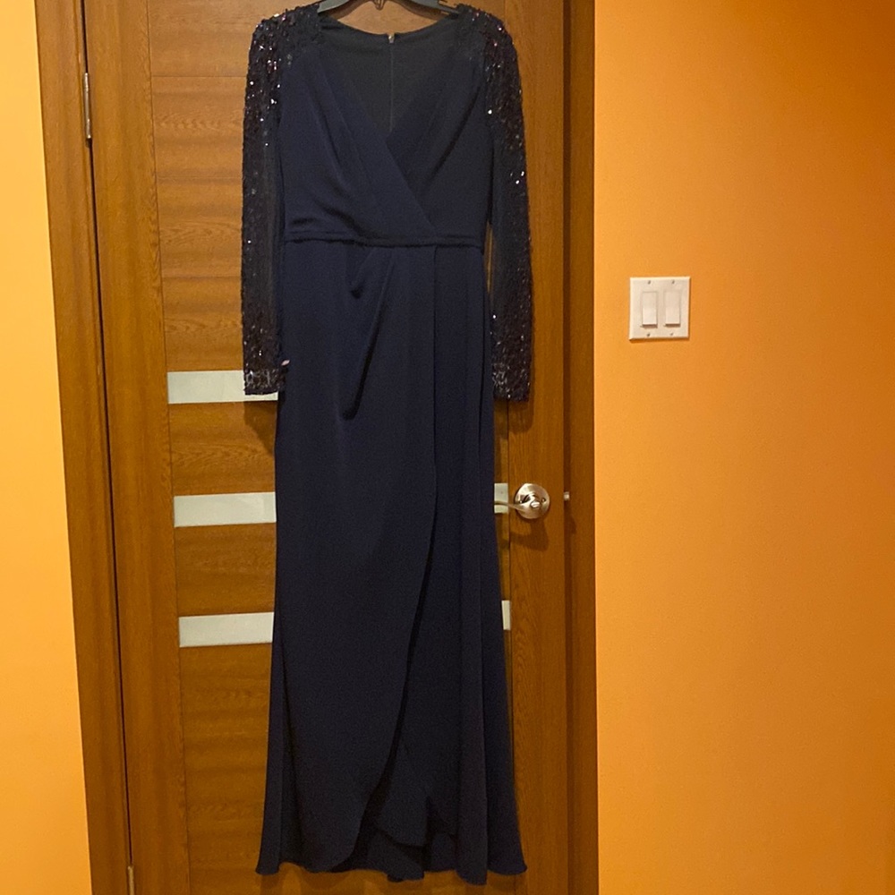 Navy blue evening dress with slit